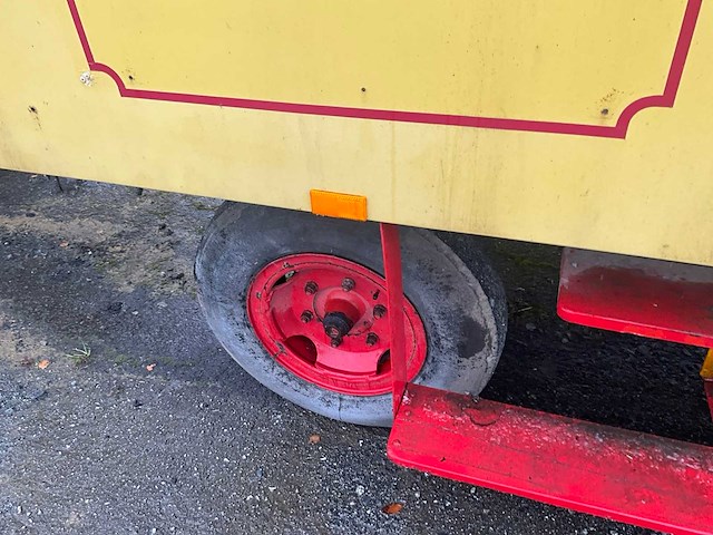 Bedford toeristenwagen + 2x toeristenkar - afbeelding 16 van  63