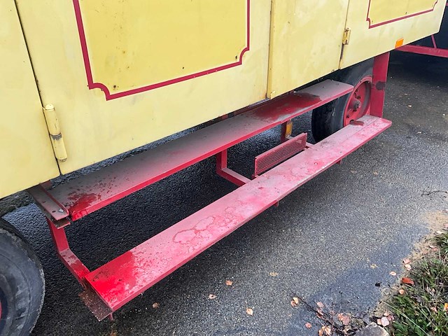 Bedford toeristenwagen + 2x toeristenkar - afbeelding 39 van  63