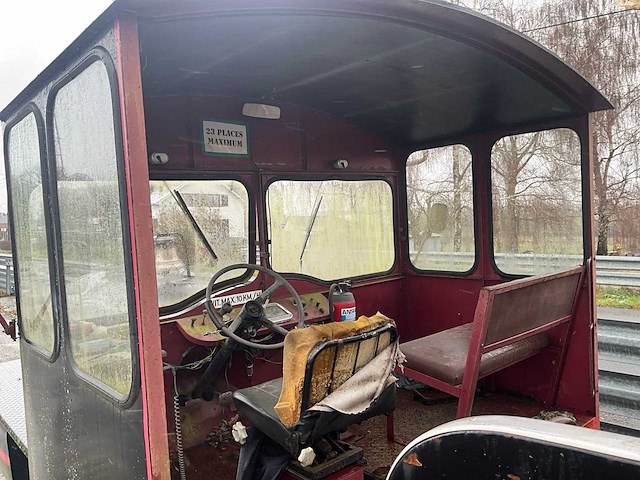 Bedford toeristenwagen + 2x toeristenkar - afbeelding 63 van  63
