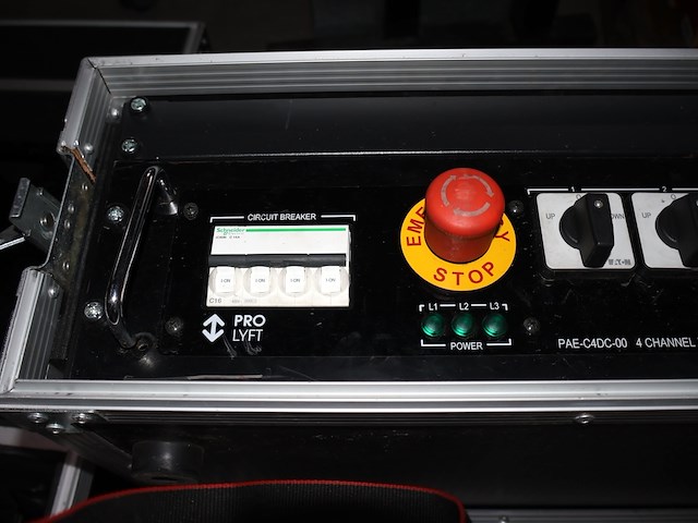 Bediening electrische takels - afbeelding 2 van  5
