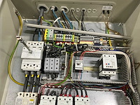 Bedieningskast met inhoud - afbeelding 4 van  5