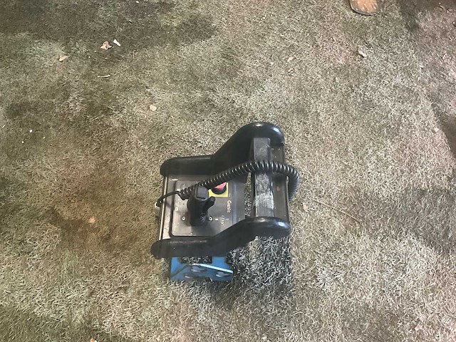 Bedieningspaneel voor schaarlift - afbeelding 2 van  5