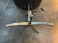 Bedora kapsalonstoel - afbeelding 8 van  17