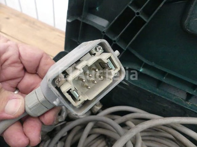 Bedrade afstandsbediening voor schneider electric kraanmodel onleesbaar (ref:013937-038) - afbeelding 5 van  8