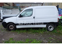 Bedrijfsvoertuig citroën berlingo (2007-271,396 km) - afbeelding 3 van  32