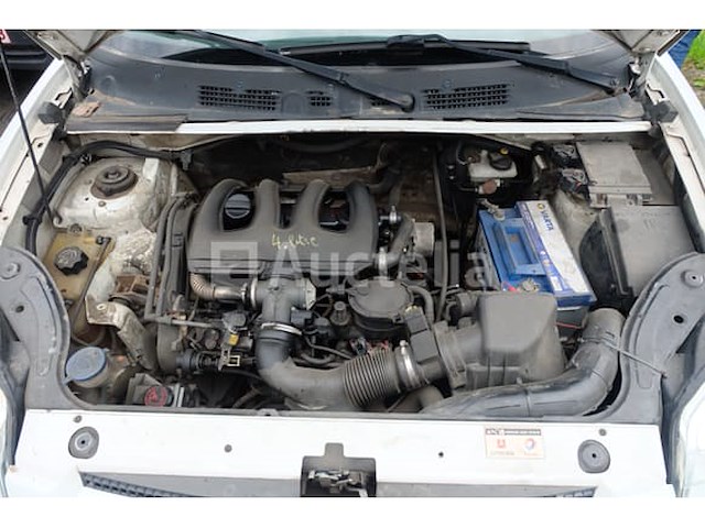 Bedrijfsvoertuig citroën berlingo (2007-271,396 km) - afbeelding 7 van  32