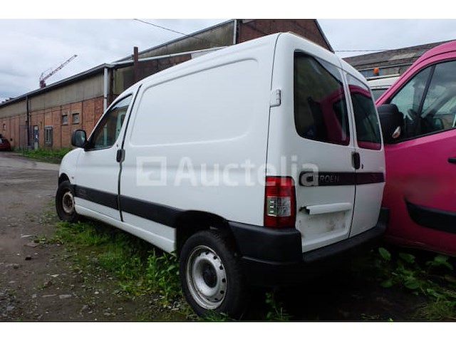 Bedrijfsvoertuig citroën berlingo (2007-271,396 km) - afbeelding 18 van  32