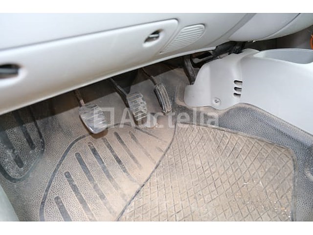 Bedrijfsvoertuig renault kangoo (2003-148,084 km-vin:vf1fcofaf28004564) - afbeelding 3 van  41
