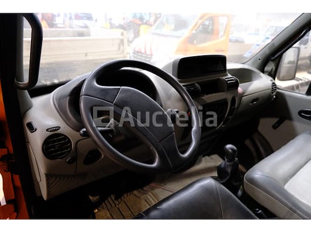 Bedrijfsvoertuig renault mascott 110 (2003-128,685 km-vin:vf652afa000041917) - afbeelding 13 van  35