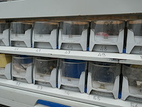 Bedrijfswageninrichting met inhoud - afbeelding 4 van  10