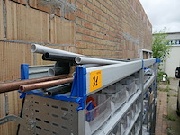 Bedrijfswageninrichting met inhoud - afbeelding 7 van  10