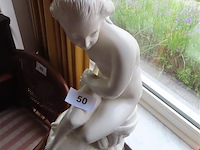 Beeld dame h60 diam 25cm - afbeelding 3 van  3