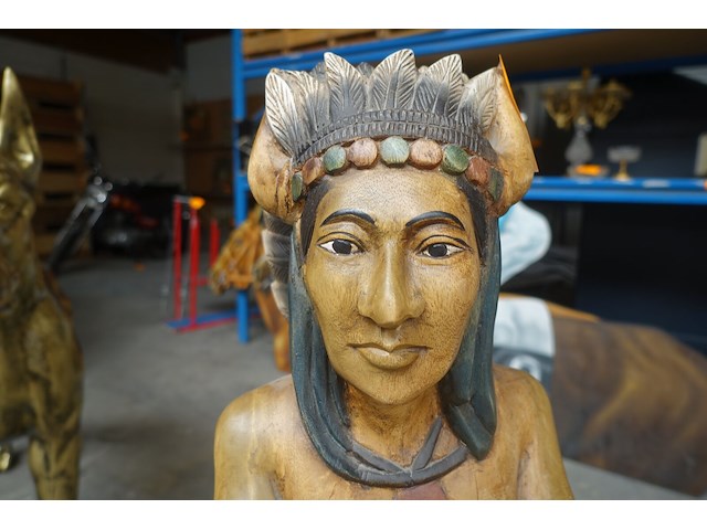 Beeld in hout indiaan - afbeelding 5 van  6