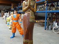 Beeld in hout thais swadee