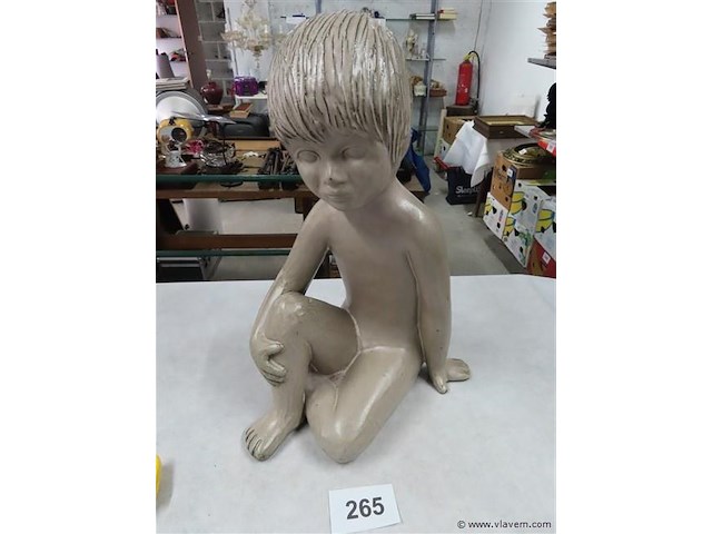 Beeld jongen keramiek h45cm - afbeelding 1 van  4