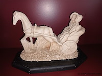 Beeld paard en koets. 2 stuks - afbeelding 2 van  3