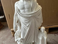 Beeld van 'asclepius” - afbeelding 1 van  2