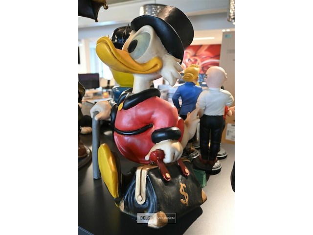 Beeld van dagobert duck - afbeelding 4 van  4