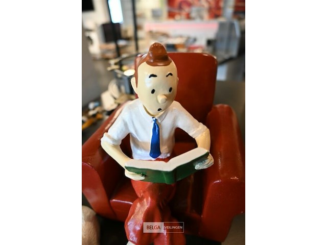 Beeld van kuifje en bobby - afbeelding 2 van  3