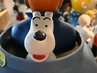 Beeld van kuifje in "de blauwe lotus" - afbeelding 4 van  5