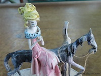 Beeldje 15x7cm, h15,5cm - afbeelding 2 van  3