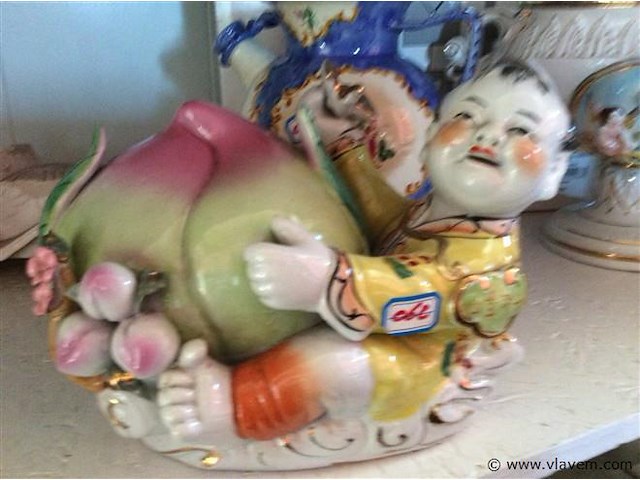 Beeldje (chinees) - afbeelding 1 van  2