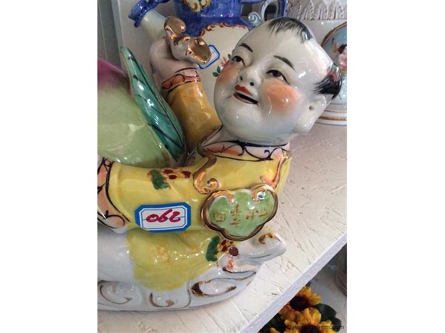 Beeldje (chinees) - afbeelding 2 van  2