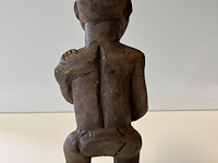 Beeldje krijger met stok - afbeelding 3 van  4