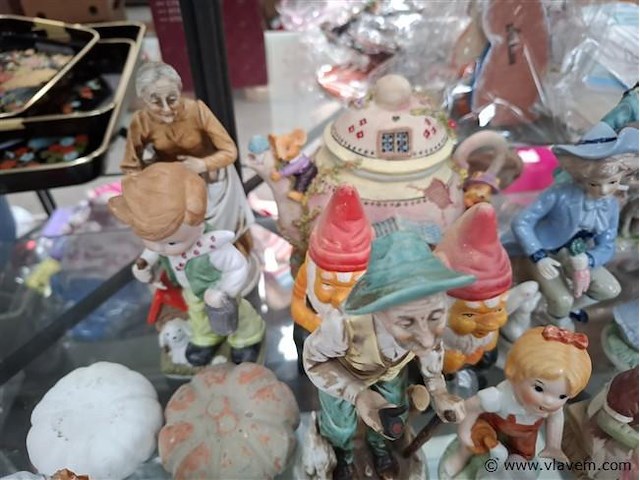 Beeldjes - afbeelding 2 van  5