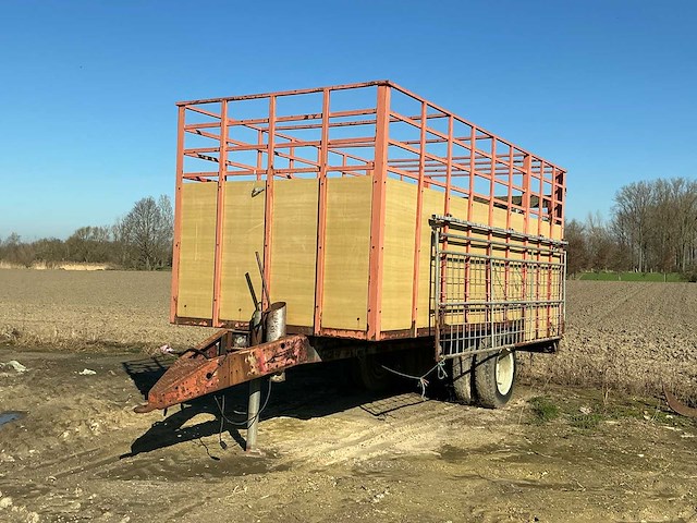 Beestenwagen overige agrarisch - afbeelding 1 van  4