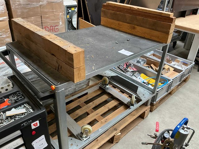 Beg werktafel - afbeelding 6 van  6