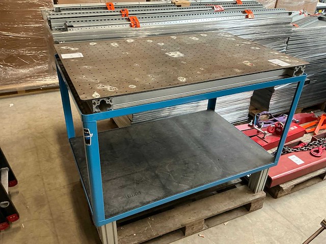Beg werktafel - afbeelding 1 van  6