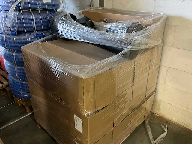 Begetube dakdoorvoeren (15x) - afbeelding 1 van  4