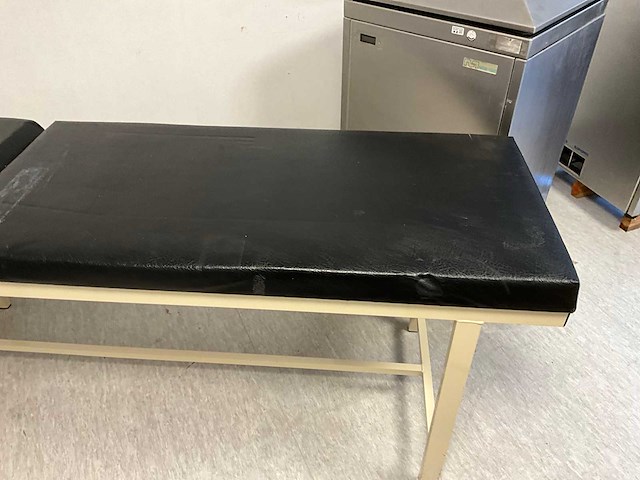 Behandelbank - afbeelding 3 van  5