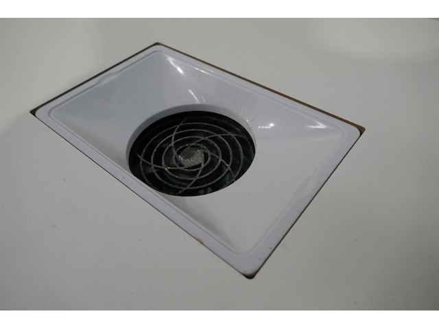 Behandelingstrolley + manicure tafel met afzuiging - afbeelding 4 van  5