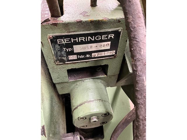 Behringer - beugelzaagmachine - afbeelding 6 van  7