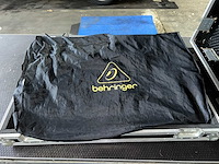 Behringer - x32 - digital mixing console x32 - afbeelding 2 van  4