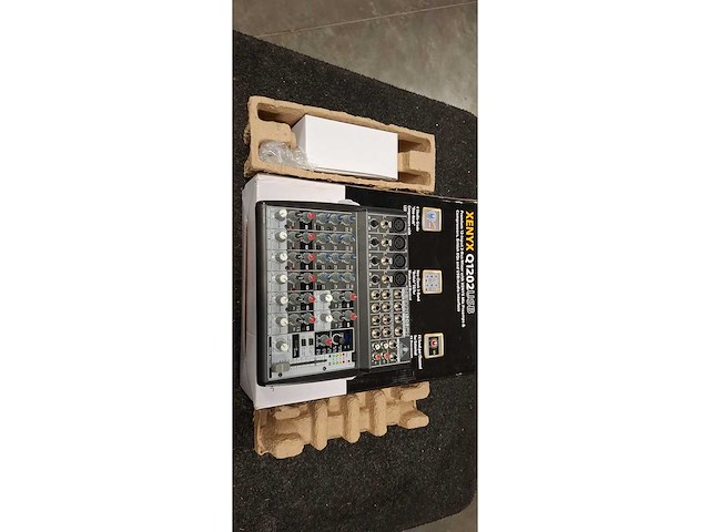 Behringer - xenyx q1202usb - analoge mengtafel - afbeelding 2 van  2