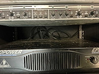 Behringer ep2500 versterker + flightcase - afbeelding 4 van  5
