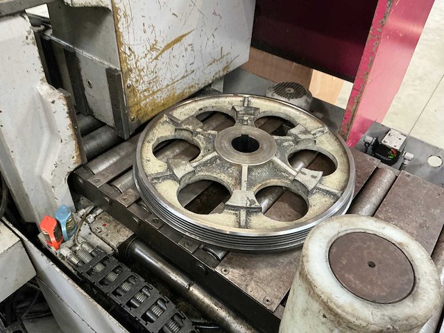 Behringer hbp360a bandzaagmachine - afbeelding 18 van  19