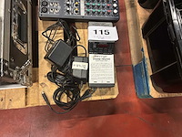 Behringer shark (2x) - afbeelding 2 van  3