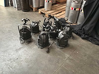 Behringer ultra door een projector van 1000 lots. door - afbeelding 1 van  10