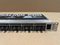 Behringer ultra link pro mx882 ultra flexible 8-ch splitter/mixer - afbeelding 3 van  7