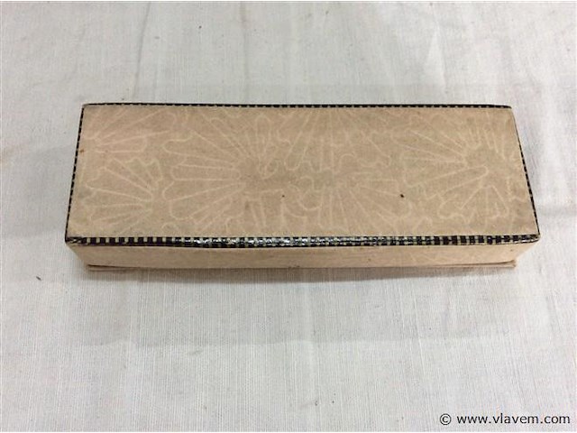 …behuizing uurwerk dames - afbeelding 3 van  3