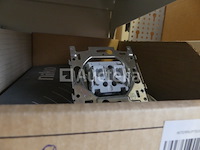 Behuizingen, schakelaars, drukknoppen, enzovoort. - afbeelding 7 van  24