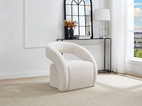 Beige chenille stoffen fauteuil van maison céphy - afbeelding 1 van  5