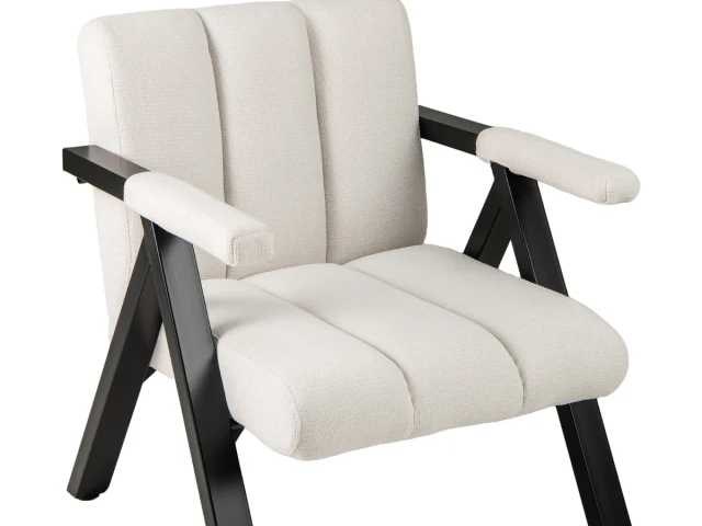 Beige ligstoel met metalen frame en armleuningen - afbeelding 1 van  4