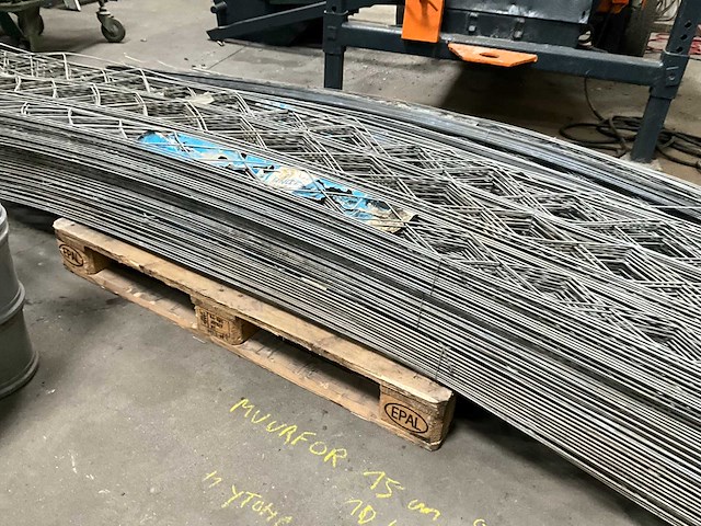 Bekaert partij metselwerkwapening 300 cm. (585x) - afbeelding 17 van  18