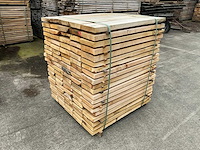 Bekantrechte eiken planken rustiek circa 0,8 m3 - afbeelding 2 van  5