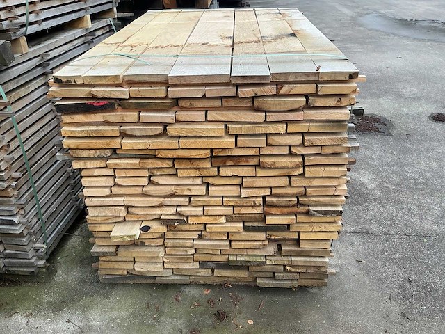 Bekantrechte eiken planken rustiek circa 0,891 m3 - afbeelding 3 van  5